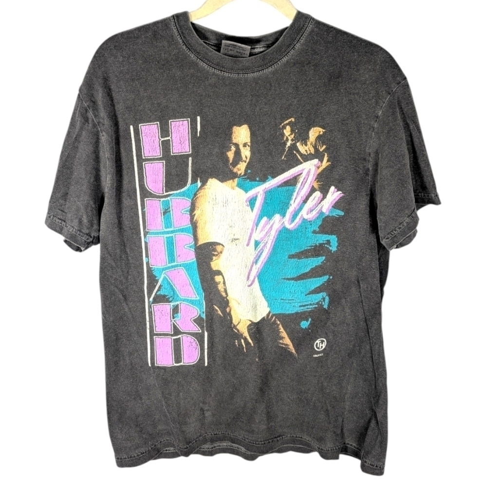 Vintage Tyler Hubbard Country Music singer graphic AOP Tshirt size Medium